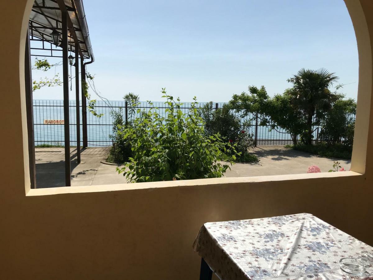Davel Hotel Gagra Luaran gambar