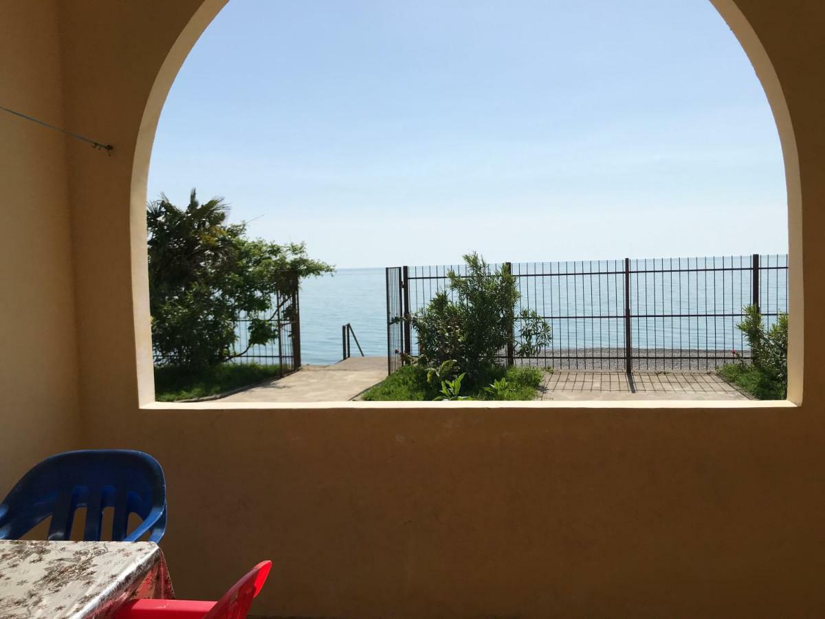 Davel Hotel Gagra Luaran gambar